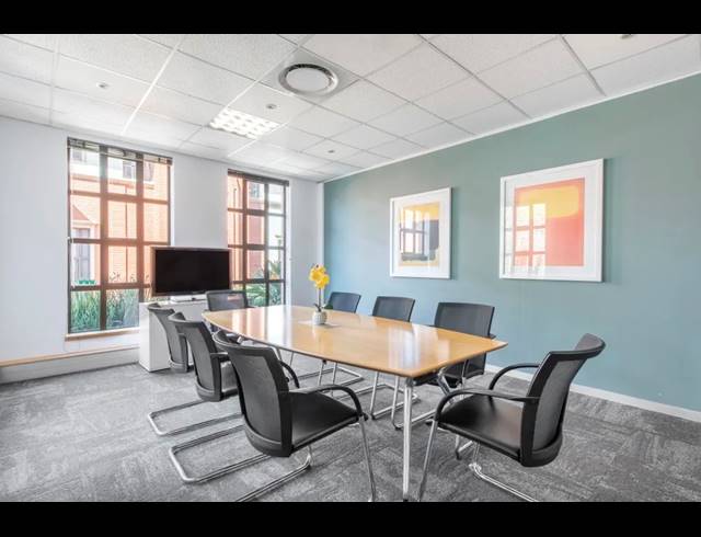 8M² OFFICE TO LET IN BRYANSTON